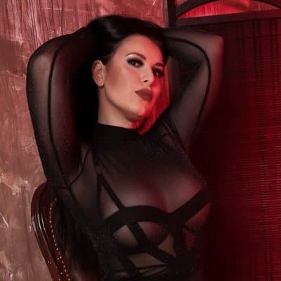 Mistress KellyKent